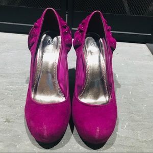 Purple Rouge 4 inch heels. Swede purple shoes.